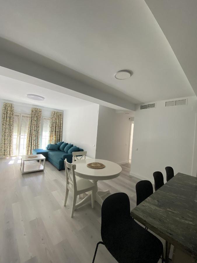 Apartamento Carihuela Torremolinos Exterior photo
